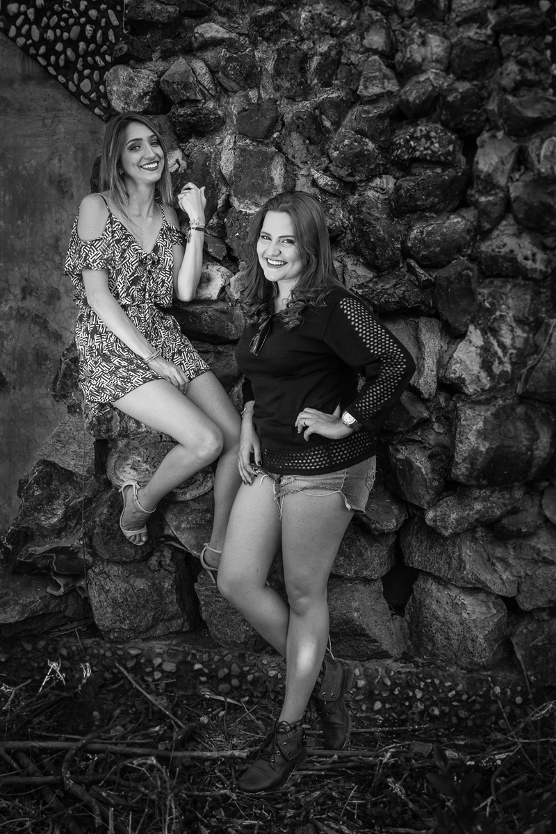 fine art fotos externas book fotografico de familia primas ar livre parede de pedras fotos em casa abandonada velha fotos no campo por do sol