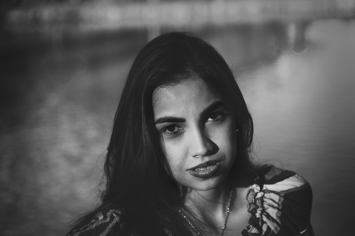 fotos externas ao ar livre no pesque e pague juliana roves por gabriel silvério em vilhena rondonia preto e branco retrato fine art