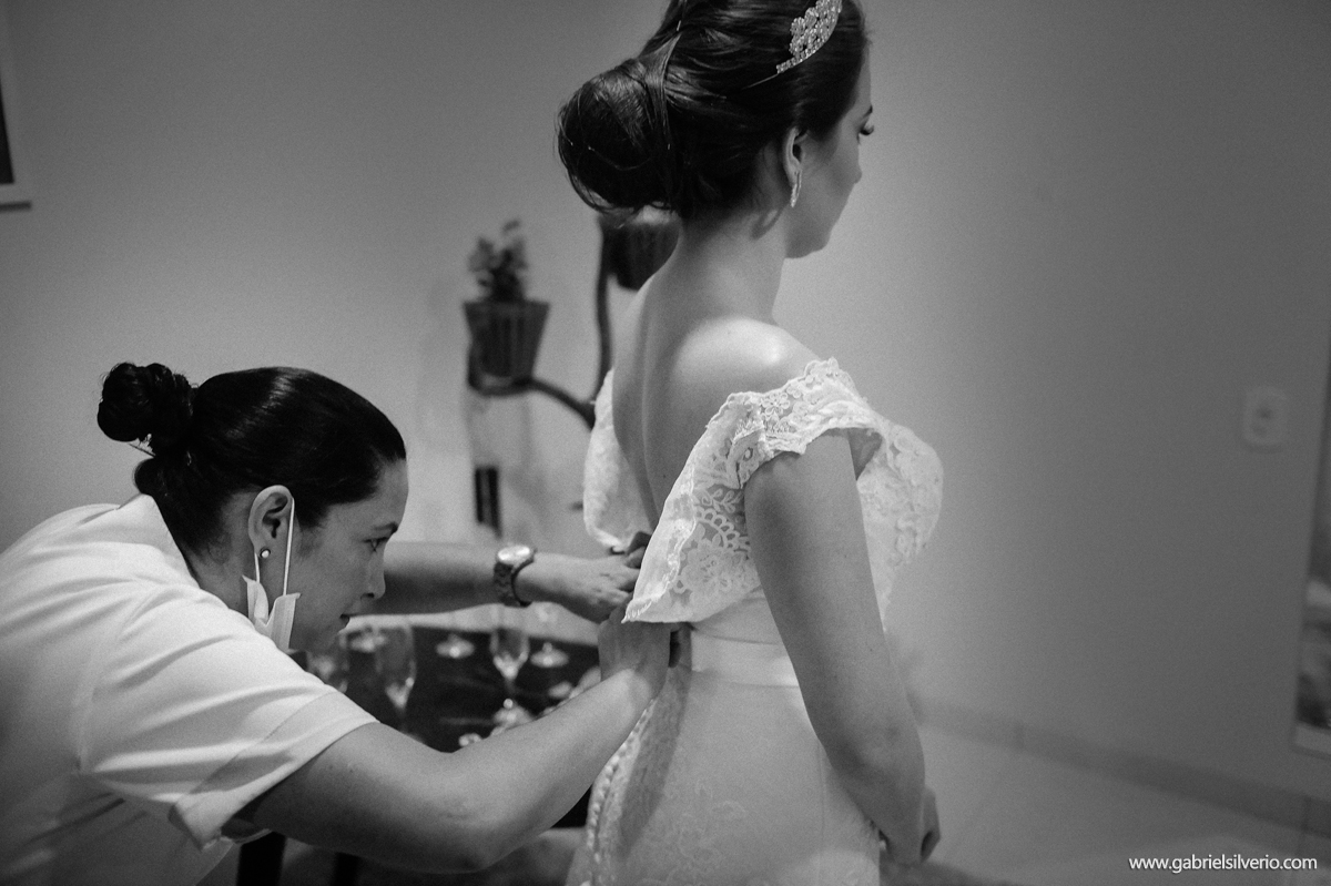 casamento-amanda-e-hurik-em-vilhena-ro-por-gabriel-silverio-fotografias-melhor-fotografo-do-estado-making-off-vestido-de-noiva-maquiagem-festa