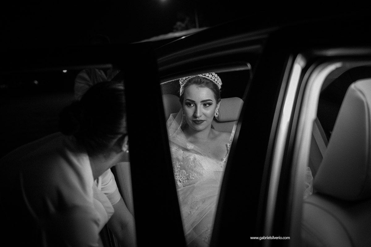 casamento-amanda-e-hurik-em-vilhena-ro-por-gabriel-silverio-fotografias-melhor-fotografo-do-estado-making-off-vestido-de-noiva-maquiagem-festa