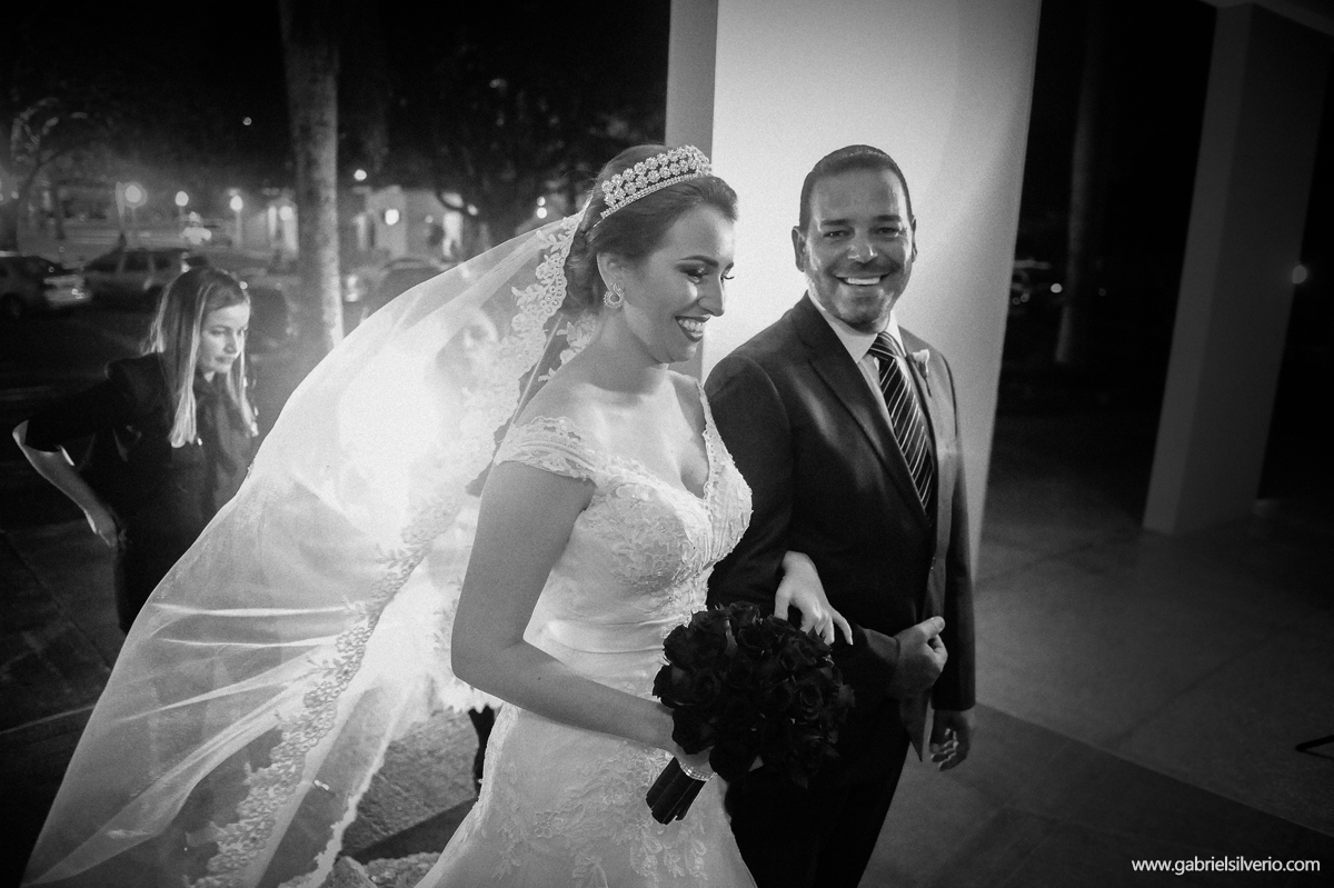casamento-amanda-e-hurik-em-vilhena-ro-por-gabriel-silverio-fotografias-melhor-fotografo-do-estado-making-off-vestido-de-noiva-maquiagem-festa
