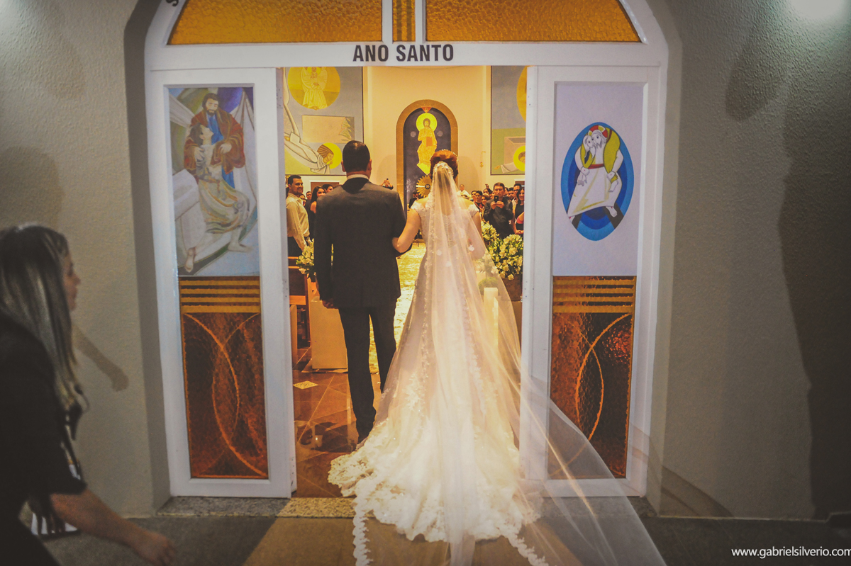 casamento-amanda-e-hurik-em-vilhena-ro-por-gabriel-silverio-fotografias-melhor-fotografo-do-estado-making-off-vestido-de-noiva-maquiagem-festa