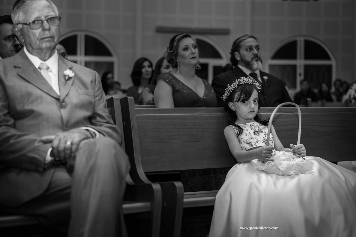 casamento-amanda-e-hurik-em-vilhena-ro-por-gabriel-silverio-fotografias-melhor-fotografo-do-estado-making-off-vestido-de-noiva-maquiagem-festa
