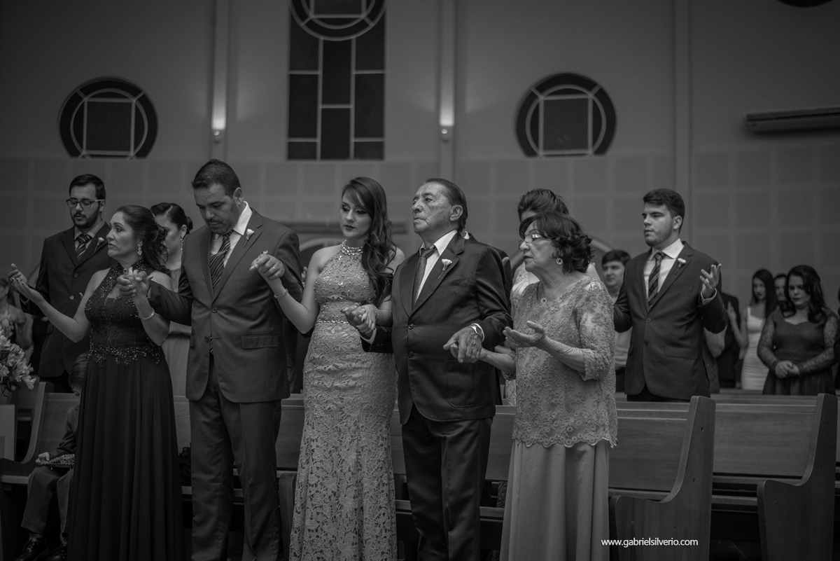 casamento-amanda-e-hurik-em-vilhena-ro-por-gabriel-silverio-fotografias-melhor-fotografo-do-estado-making-off-vestido-de-noiva-maquiagem-festa