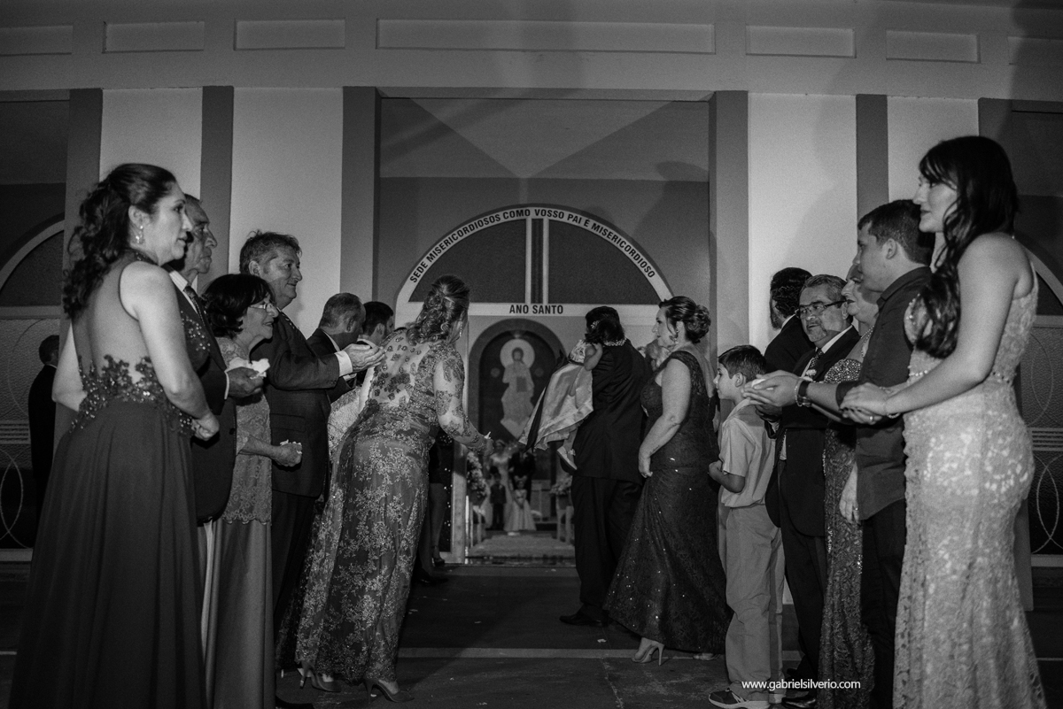 casamento-amanda-e-hurik-em-vilhena-ro-por-gabriel-silverio-fotografias-melhor-fotografo-do-estado-making-off-vestido-de-noiva-maquiagem-festa