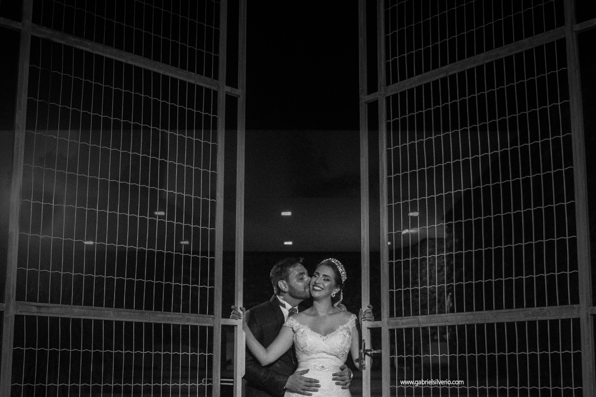 casamento-amanda-e-hurik-em-vilhena-ro-por-gabriel-silverio-fotografias-melhor-fotografo-do-estado-making-off-vestido-de-noiva-maquiagem-festa