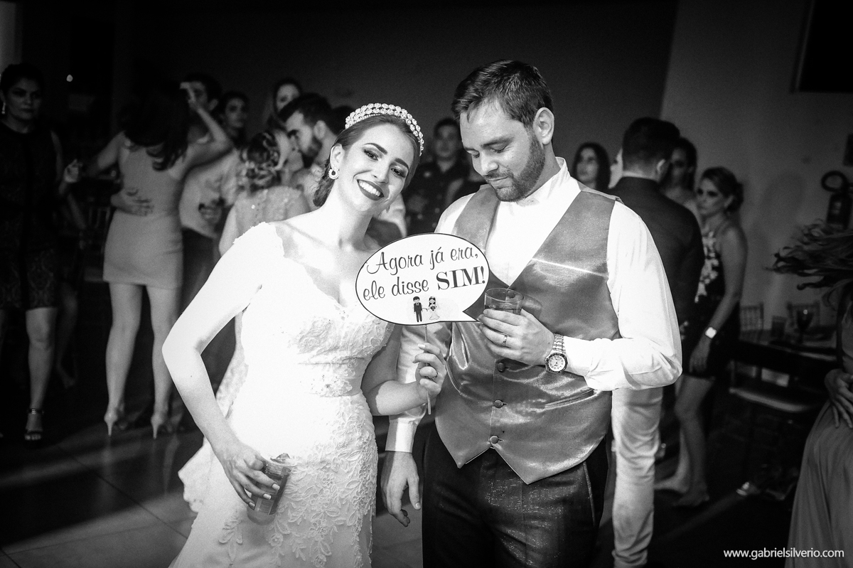 casamento-amanda-e-hurik-em-vilhena-ro-por-gabriel-silverio-fotografias-melhor-fotografo-do-estado-making-off-vestido-de-noiva-maquiagem-festa