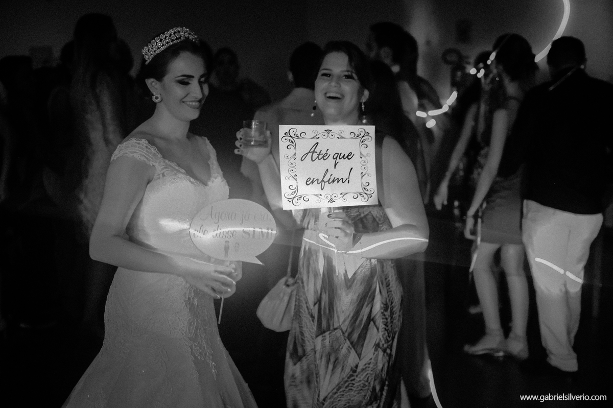 casamento-amanda-e-hurik-em-vilhena-ro-por-gabriel-silverio-fotografias-melhor-fotografo-do-estado-making-off-vestido-de-noiva-maquiagem-festa