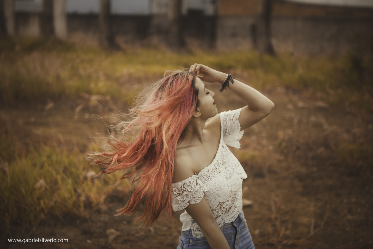 gabrielsilverio-gabriel-silverio-fotografias-fotografia-profissional-vilhena-ro-session-outside-fotos-externas-gabriela-indianara-bernardes-cabelo-rosa-fotos-ao-ar-livre-fotos-tumblr