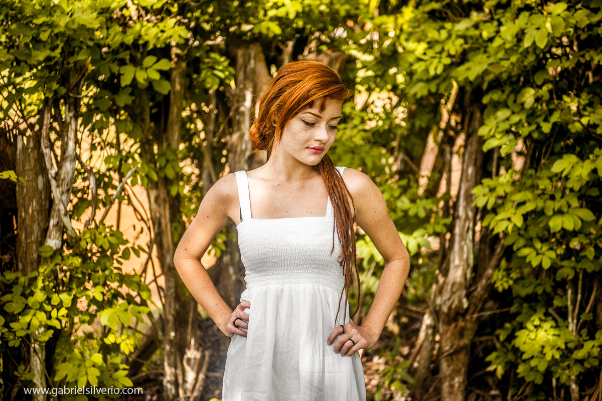 outside-session-kelly-ramiro-vilhena-ro-fotografado-por-gabriel-silverio-fotografias-fotos-externas-book-fotografico-fine-art-brasil-@gabrielsilveriofotografia-fotos-de-dia-natureza-ruivas-sardas