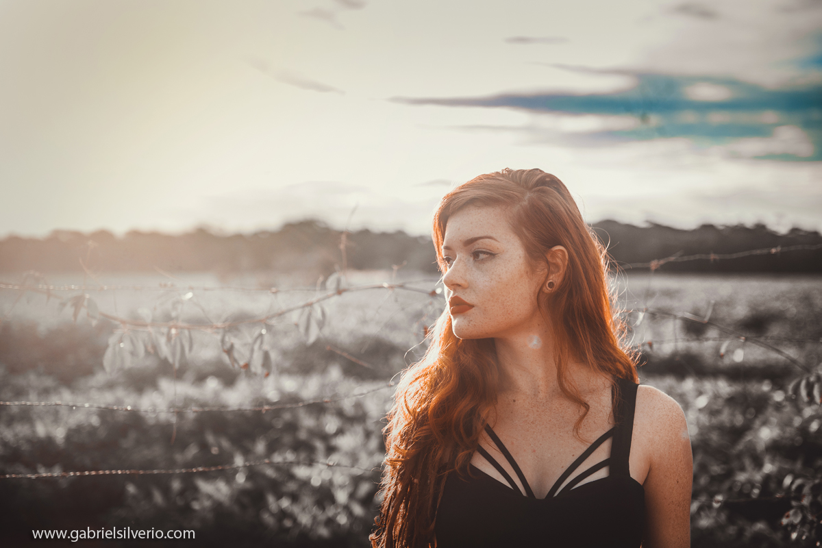 outside-session-kelly-ramiro-vilhena-ro-fotografado-por-gabriel-silverio-fotografias-fotos-externas-book-fotografico-fine-art-brasil-@gabrielsilveriofotografia-fotos-de-dia-natureza-ruivas-sardas