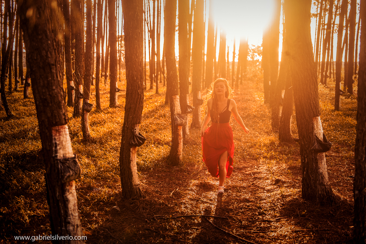 outside-session-kelly-ramiro-vilhena-ro-fotografado-por-gabriel-silverio-fotografias-fotos-externas-book-fotografico-fine-art-brasil-@gabrielsilveriofotografia-fotos-de-dia-natureza-ruivas-sardas