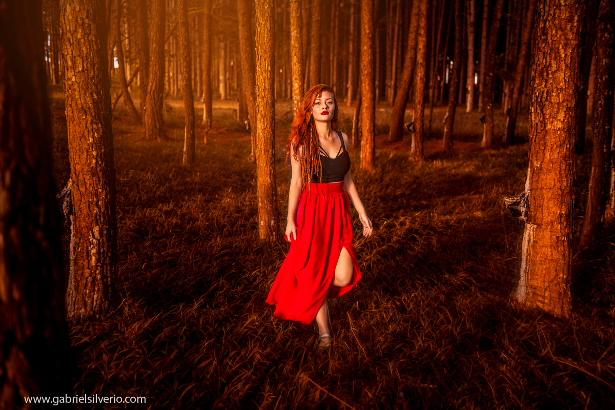 outside-session-kelly-ramiro-vilhena-ro-fotografado-por-gabriel-silverio-fotografias-fotos-externas-book-fotografico-fine-art-brasil-@gabrielsilveriofotografia-fotos-de-dia-natureza-ruivas-sardas