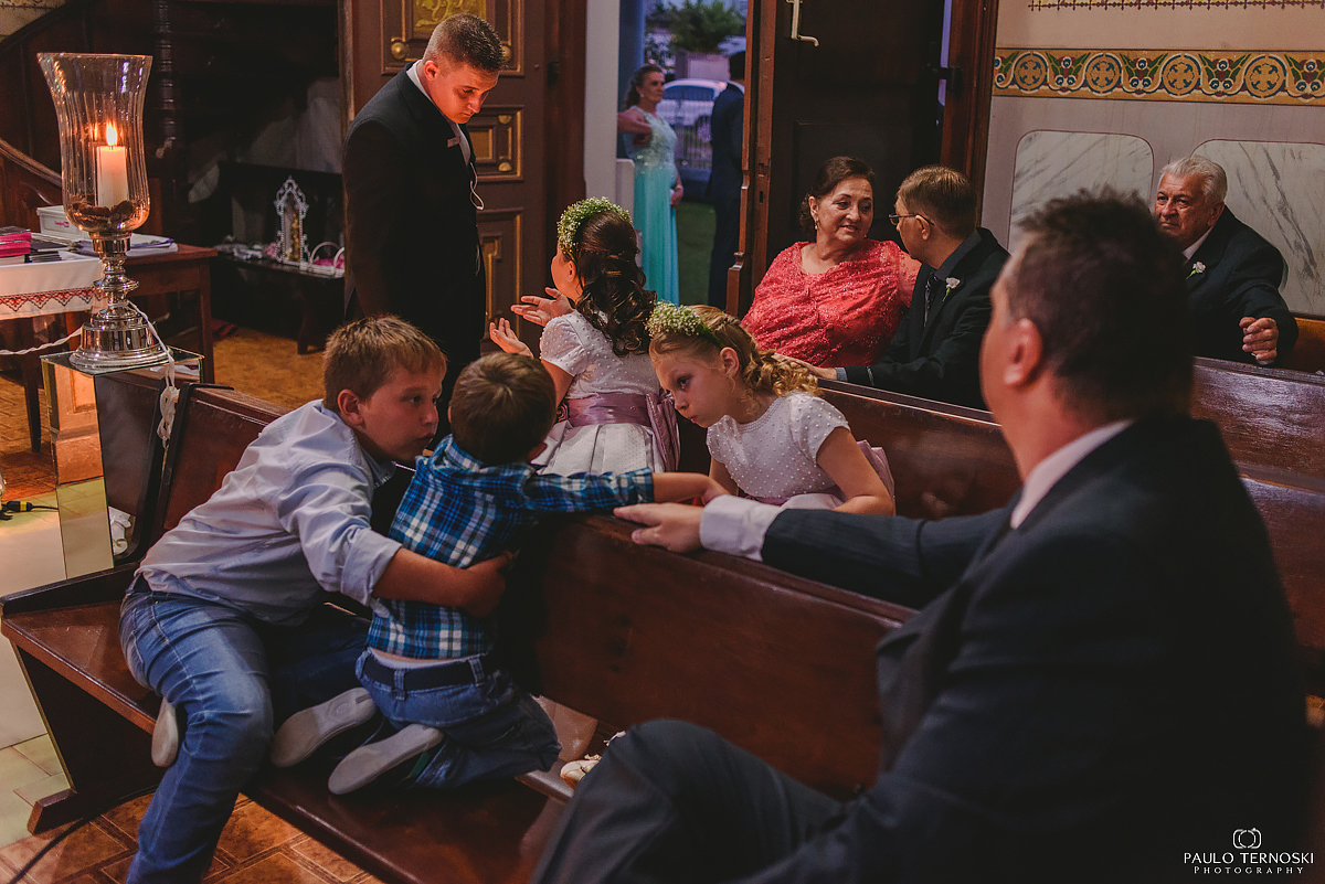 crianças no casamento