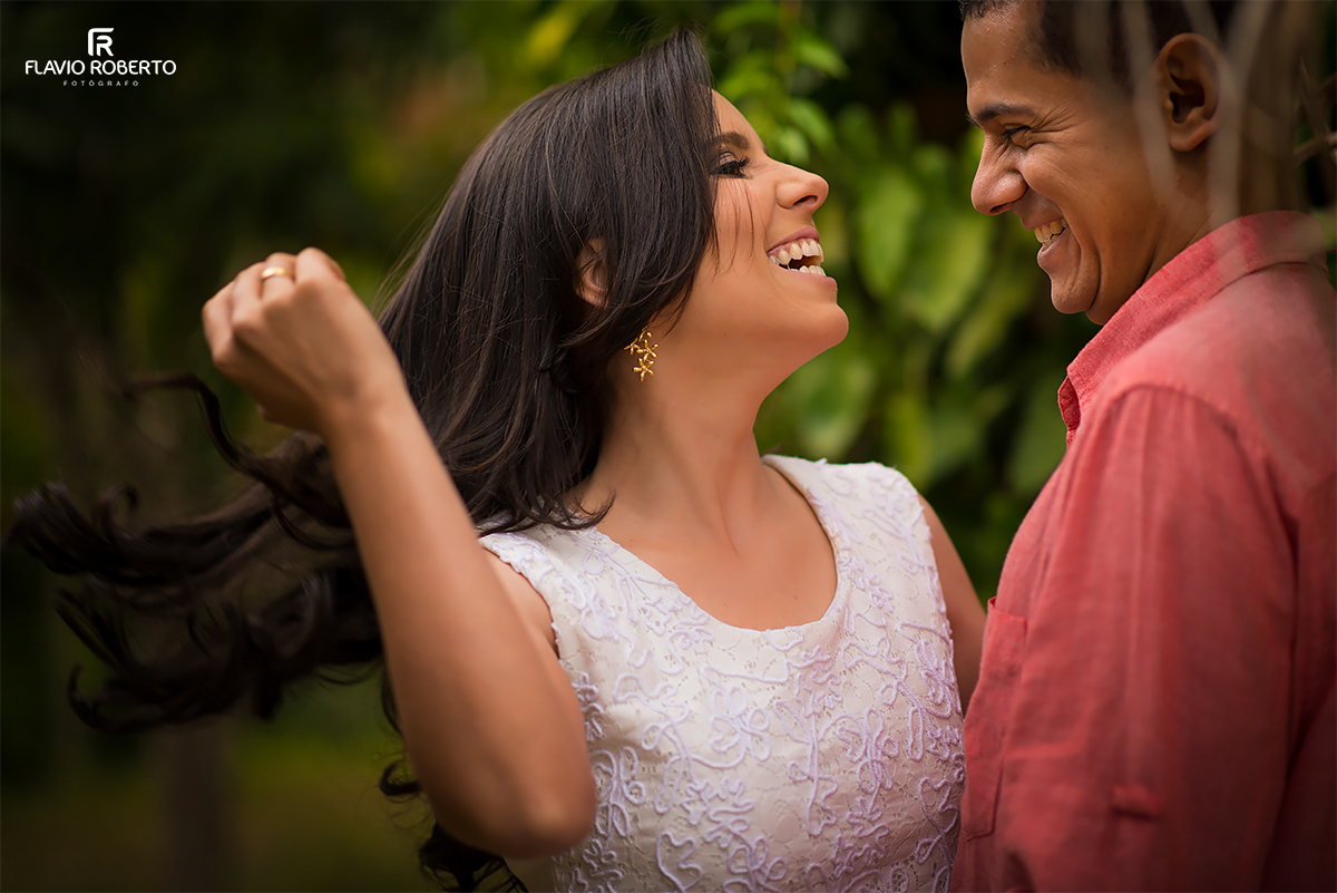 Pre Wedding na cidade de Iapu-MG. Flavio Roberto Fotógrafo de Casamentos