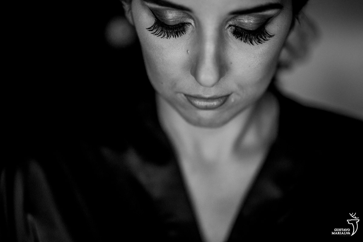Detalhe dos olhos feitos por Gabi Back