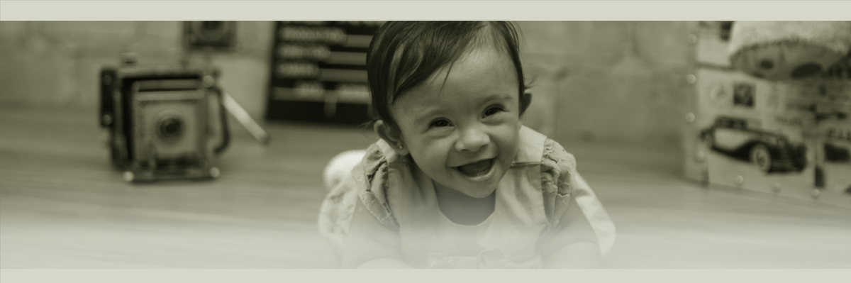 olha que sorriso lindo captado pelas lente do fotografo nico em seu estudio fotografico