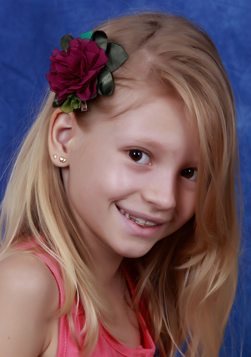 modificar uma foto, colocar um efeito, tentar criar, mudar de angulo tudo isso nao e preciso nessa princesa. ao chegar no estudio do nico, fotografo infantil, fotografo de festas, fotografo de criança, localizado na octogonal brasilia ela se sentiu