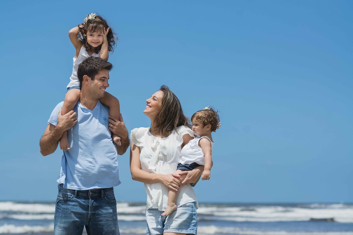 Ensaio Estúdio Life Familia - ensaio fotográfico família - praia - irmãos