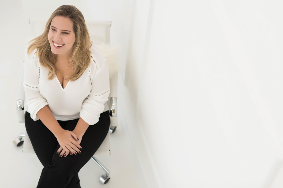 Ensaio fotográfico - perfil profissional - estúdio - empresária