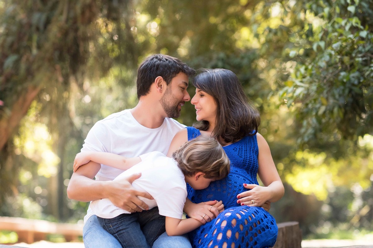 Ensaio Gestante - parque - ar livre- São Paulo _ Maternity - filho - criança- sol
