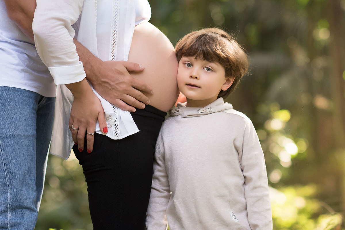 Ensaio Gestante - parque - ar livre- São Paulo _ Maternity - filho - criança- sol