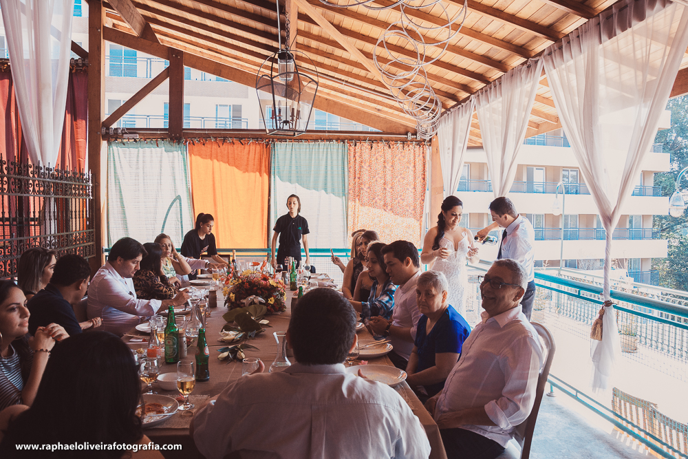 apenas 25 convidados no casamento