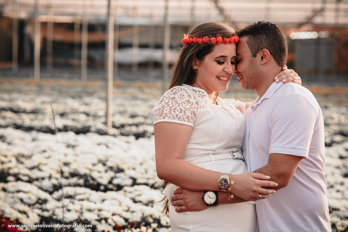 Ensaio pre-casamento da Bruna e Felipa realizado em Holambra pelo fotógrafo de são paulo Raphael Oliveira Fotografia