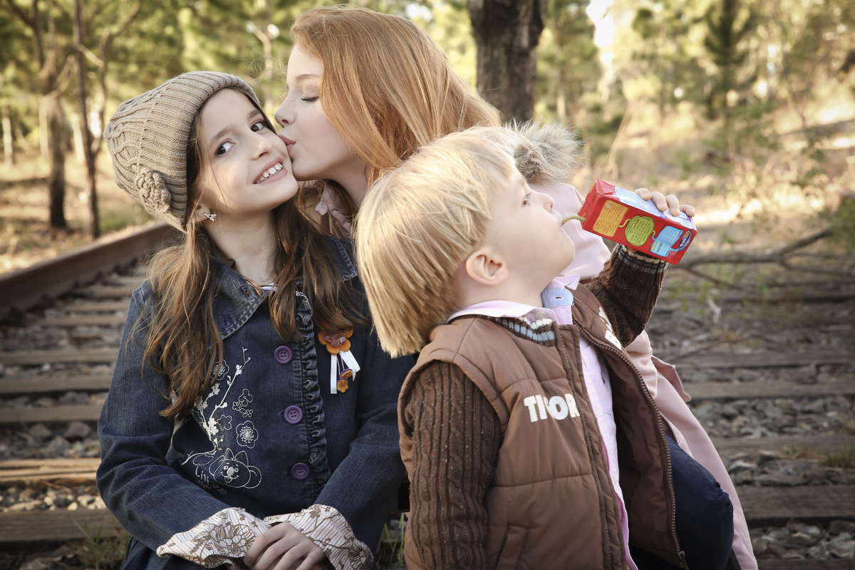 Fotos de família, ivna sá fotografia, ivna sá produção fotográfica, ivna sá, fotos externas, estúdio em belo horizonte, menina, menino, pai, mãe, filhos, família