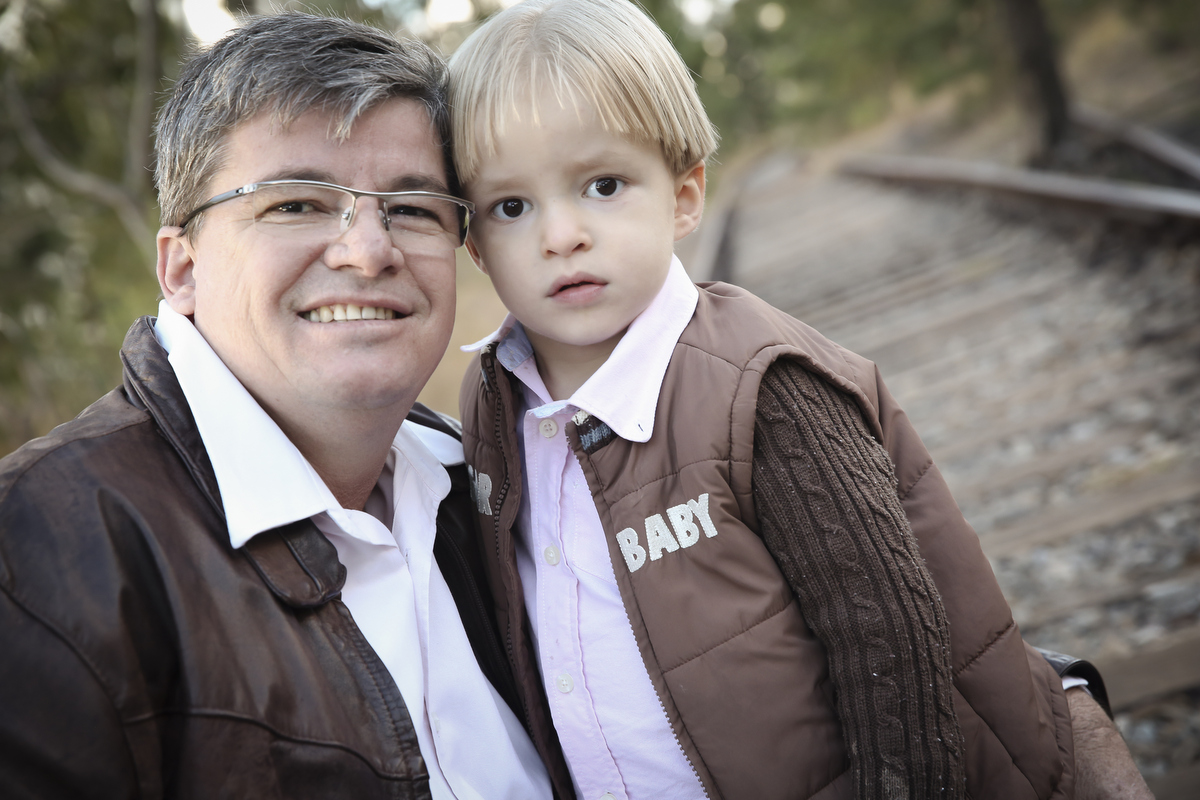 Fotos de família, ivna sá fotografia, ivna sá produção fotográfica, ivna sá, fotos externas, estúdio em belo horizonte, menina, menino, pai, mãe, filhos, família