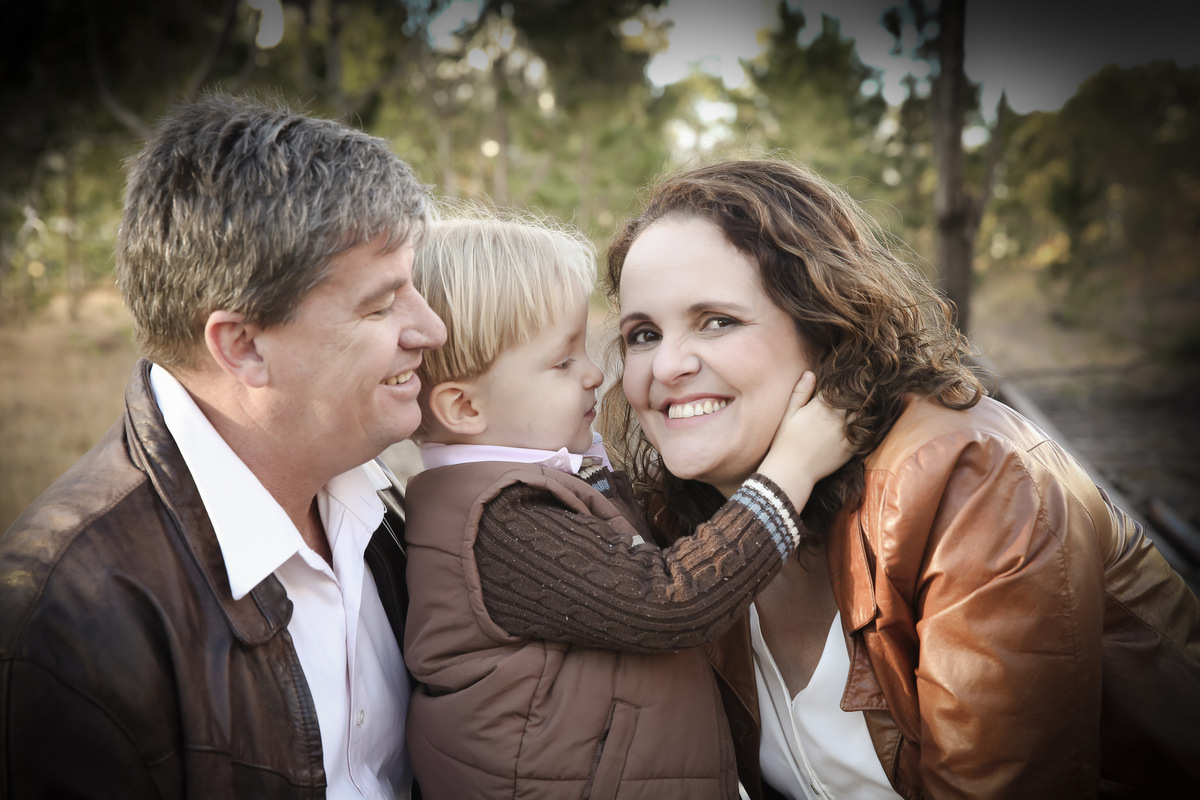 Fotos de família, ivna sá fotografia, ivna sá produção fotográfica, ivna sá, fotos externas, estúdio em belo horizonte, menina, menino, pai, mãe, filhos, família