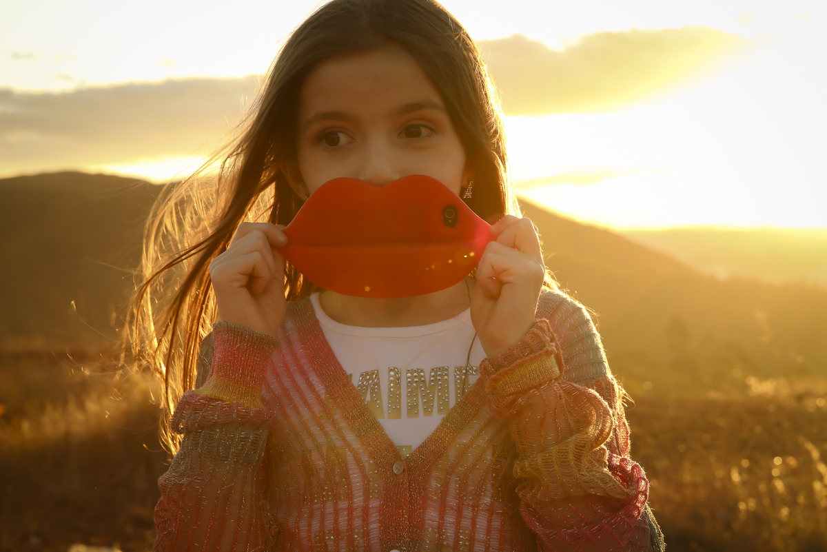 Fotos de família, ivna sá fotografia, ivna sá produção fotográfica, ivna sá, fotos externas, estúdio em belo horizonte, menina, menino, pai, mãe, filhos, família