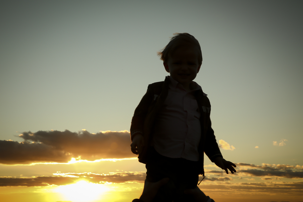 Fotos de família, ivna sá fotografia, ivna sá produção fotográfica, ivna sá, fotos externas, estúdio em belo horizonte, menina, menino, pai, mãe, filhos, família