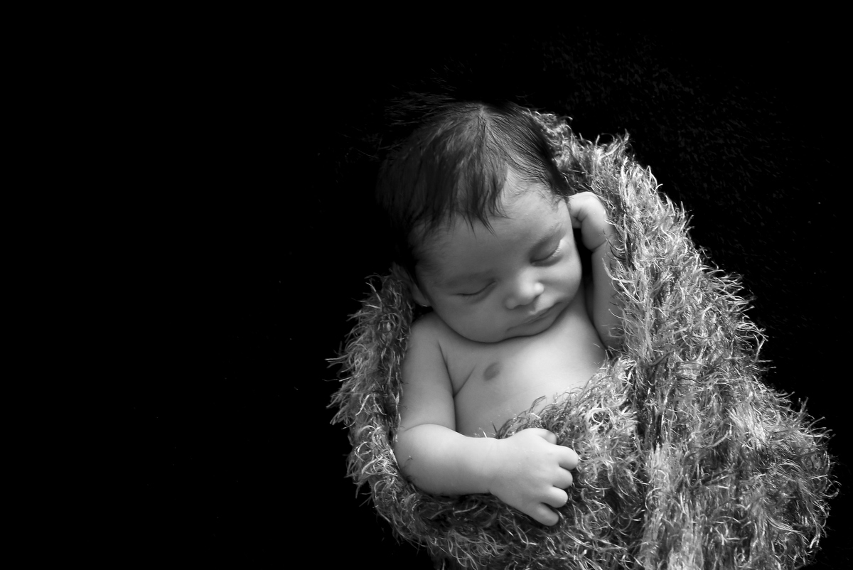 Ivna sá produção fotográfica, ivna sá fotografia, estúdio ivna sá em belo horizonte, fotos newborn, fotos de menino em estúdio, fotos de recém-nascido, recém-nascido