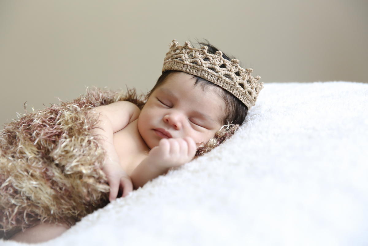 Ivna sá produção fotográfica, ivna sá fotografia, estúdio ivna sá em belo horizonte, fotos newborn, fotos de menino em estúdio, fotos de recém-nascido, recém-nascido