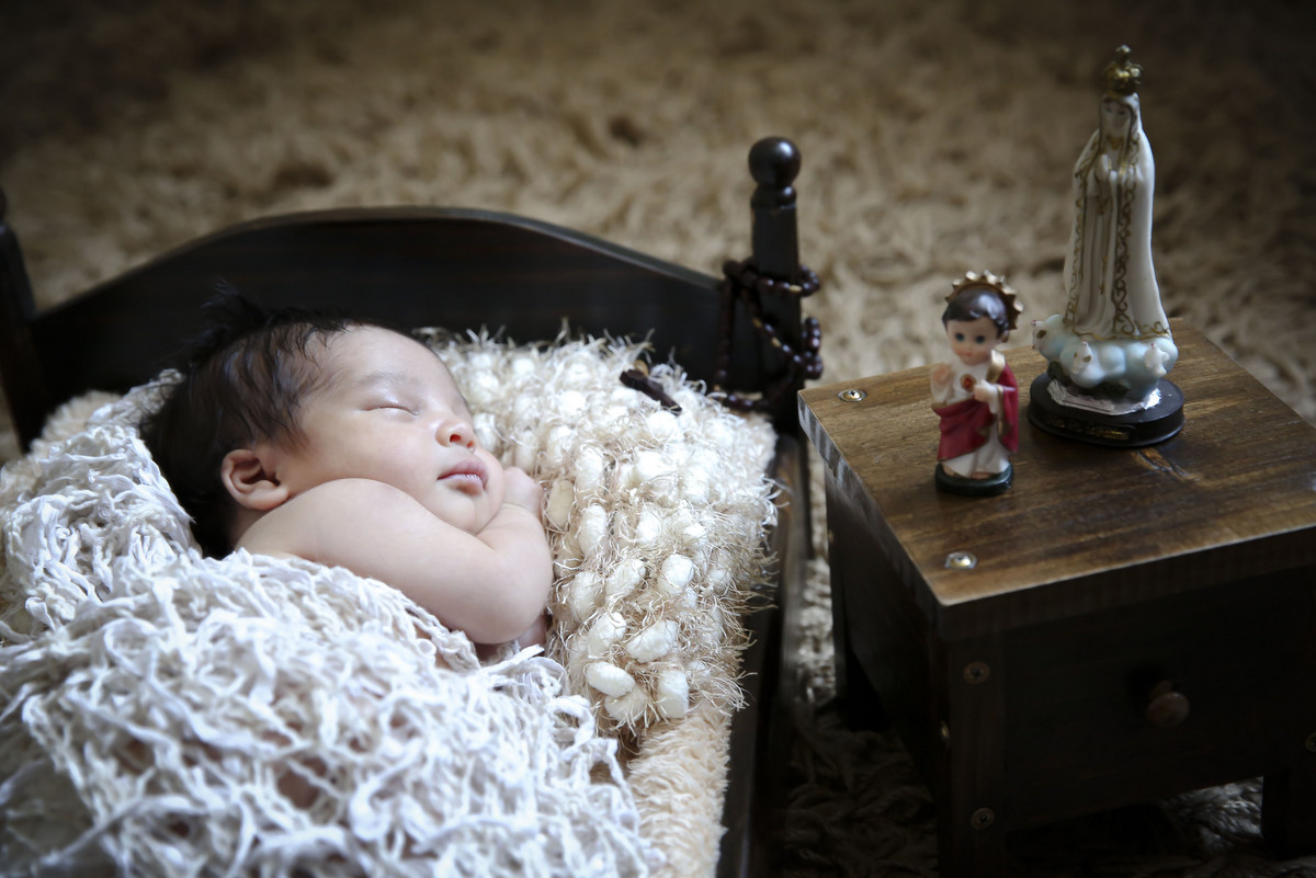Ivna sá produção fotográfica, ivna sá fotografia, estúdio ivna sá em belo horizonte, fotos newborn, fotos de menino em estúdio, fotos de recém-nascido, recém-nascido