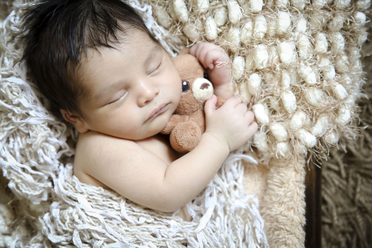 Ivna sá produção fotográfica, ivna sá fotografia, estúdio ivna sá em belo horizonte, fotos newborn, fotos de menino em estúdio, fotos de recém-nascido, recém-nascido