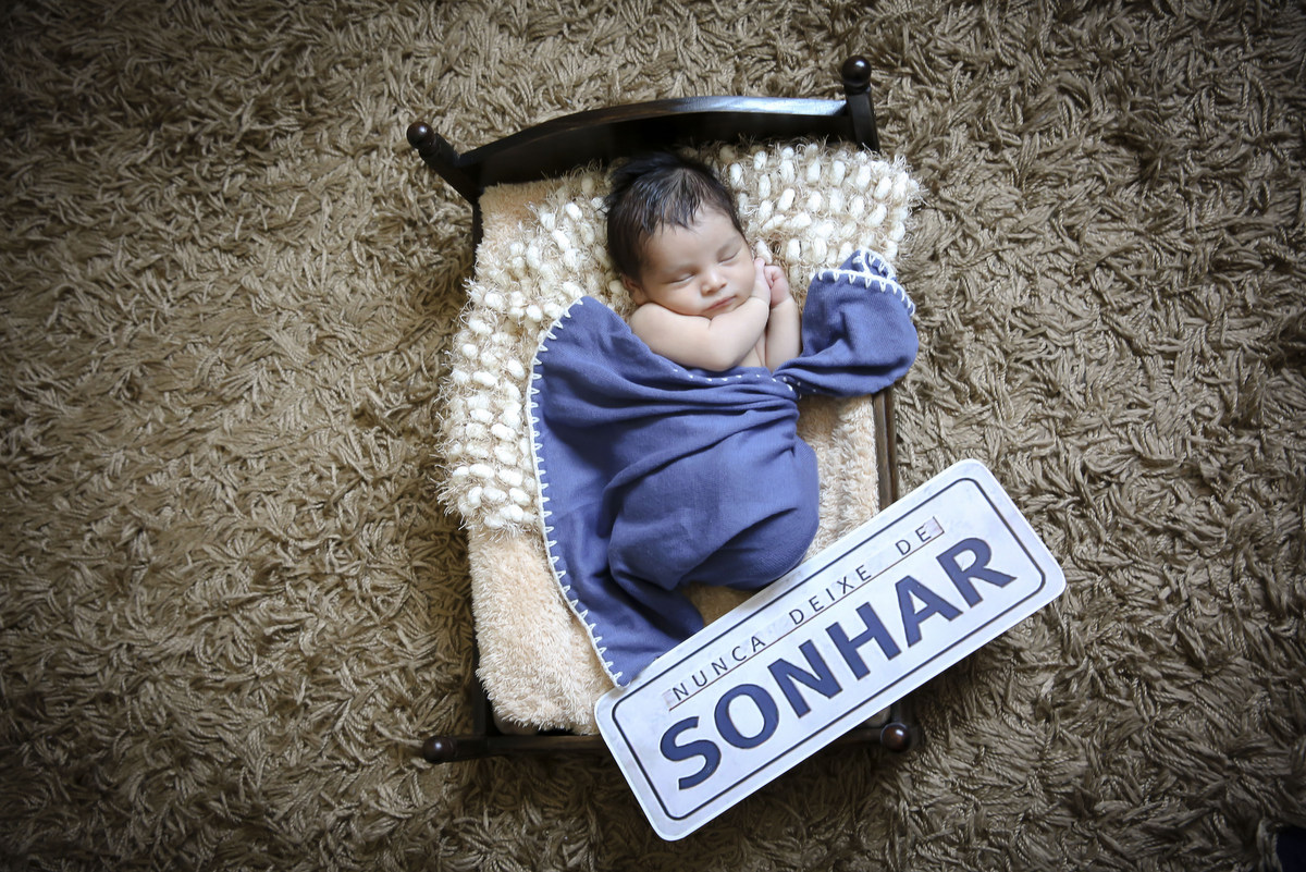 Ivna sá produção fotográfica, ivna sá fotografia, estúdio ivna sá em belo horizonte, fotos newborn, fotos de menino em estúdio, fotos de recém-nascido, recém-nascido