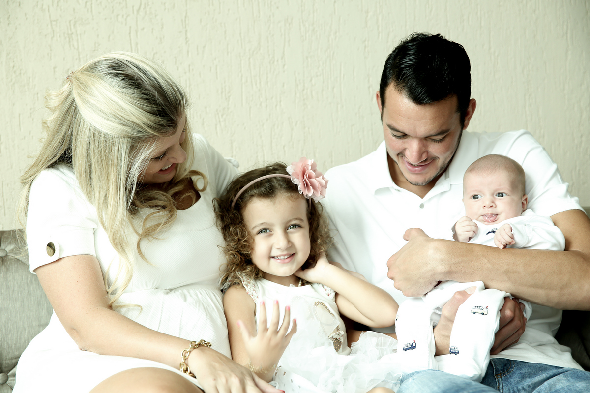 Ensaio fotográfico de família em belo horizonte, book fotográfico de família em belo horizonte, estúdio especializado em fotos de família em belo horizonte, fotos de família em belo horizonte, retrato de fa