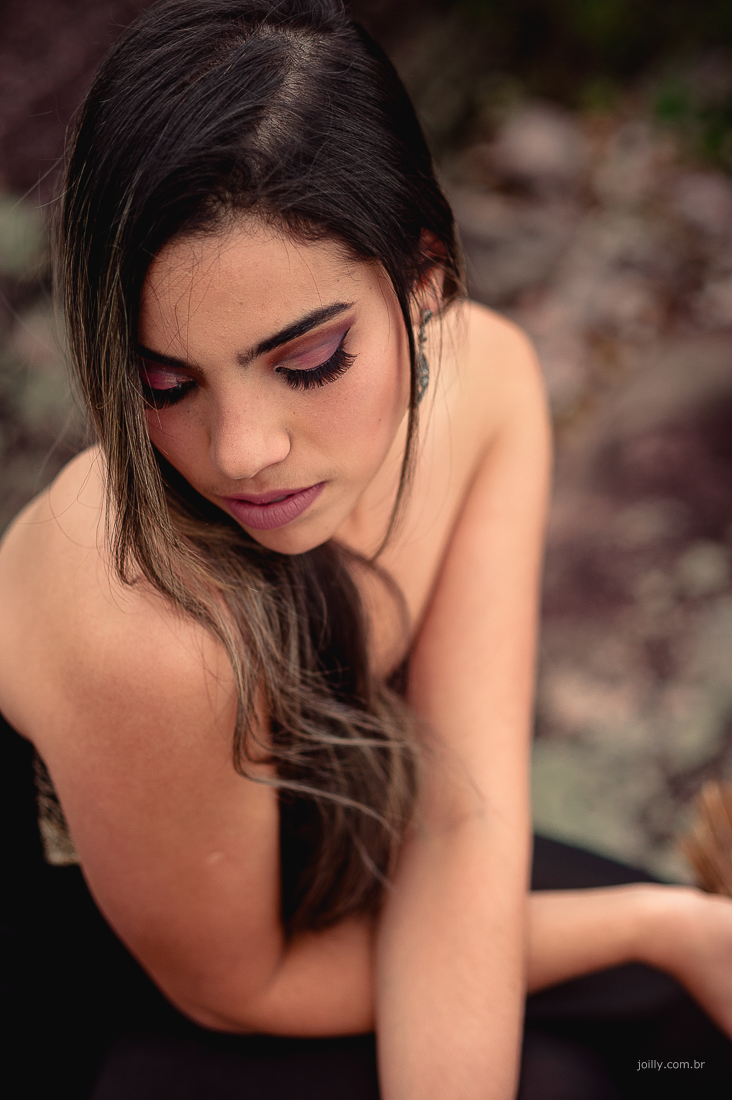 delicadeza feminina aline no seu ensaio de book pessoal