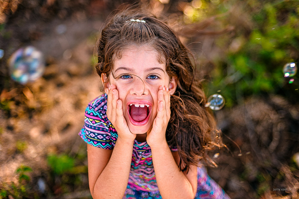 sorriso lindo dessa menina fotografia de rick joilly