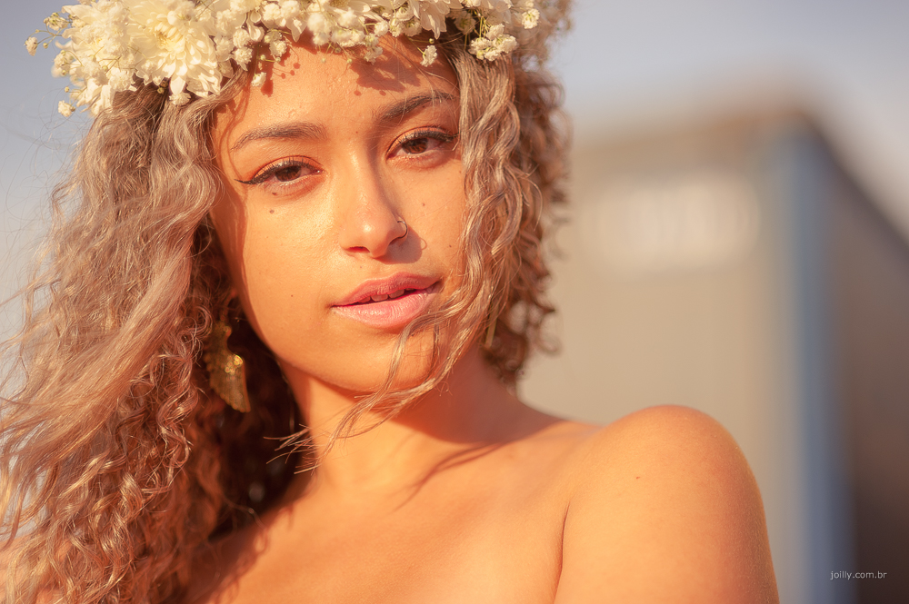 a beleza devastadora de lailla no seu ensaio por joilly fotografia