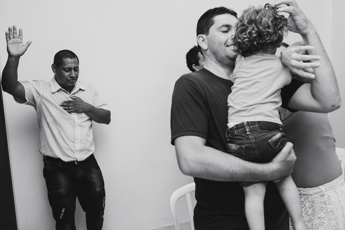 Fiéis tementes ao Senhor buscam por seu reino junto ao culto ministrado na Hope Chapel Brasil em Estrela no RS