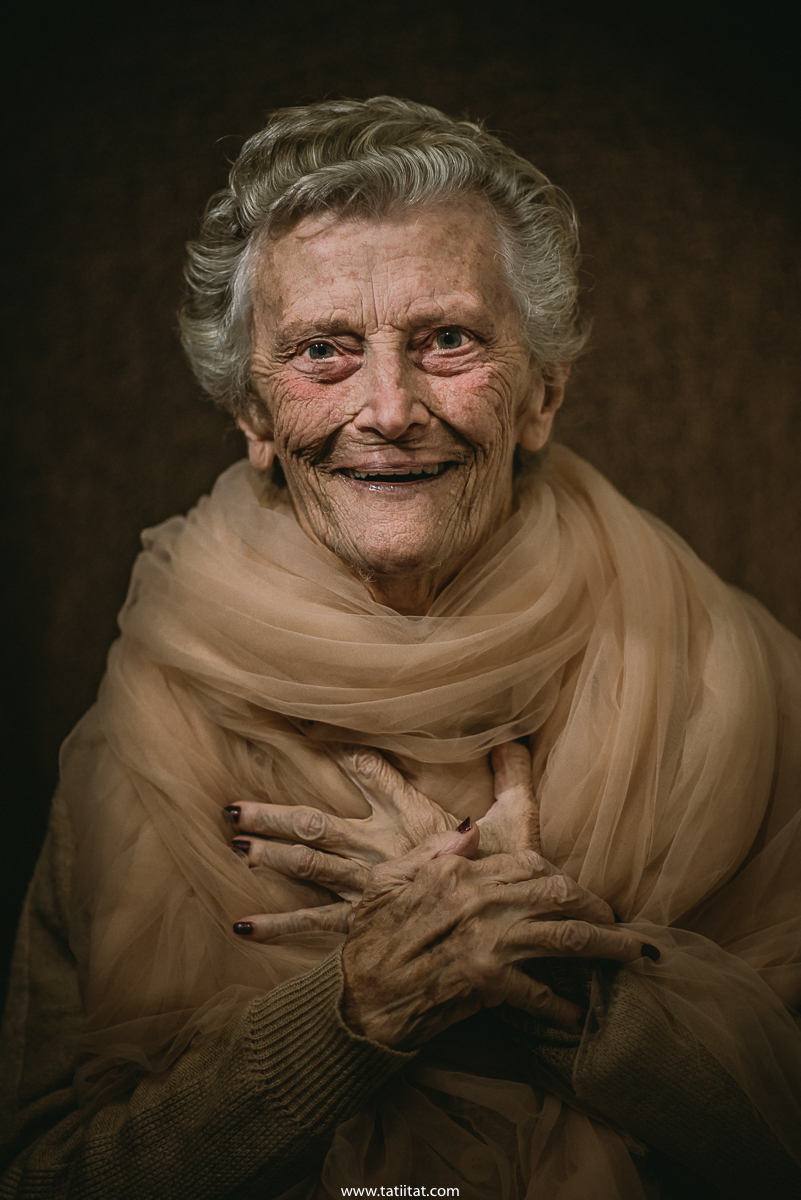 poetic portraits of the elderly touching the soul