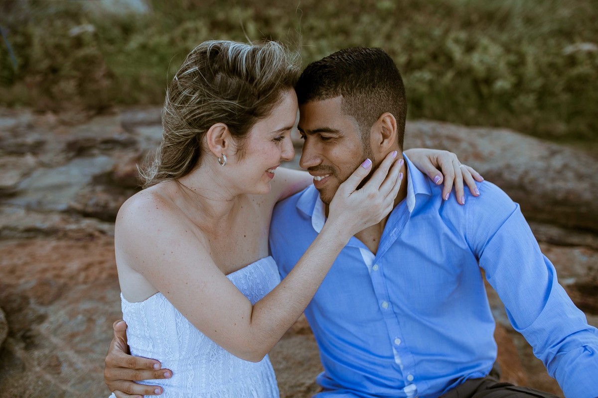 ensaio, pré casamento, ensaio na praia, noivos, noiva, noivo, fotos de noivos, casamento, pré wedding, ele e ela