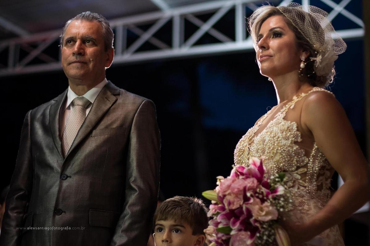 casamento civil, casando depois dos 40, vestido de noiva dourado, fotógrafo de casamento angra dos reis, fotógrafo de casamento paraty