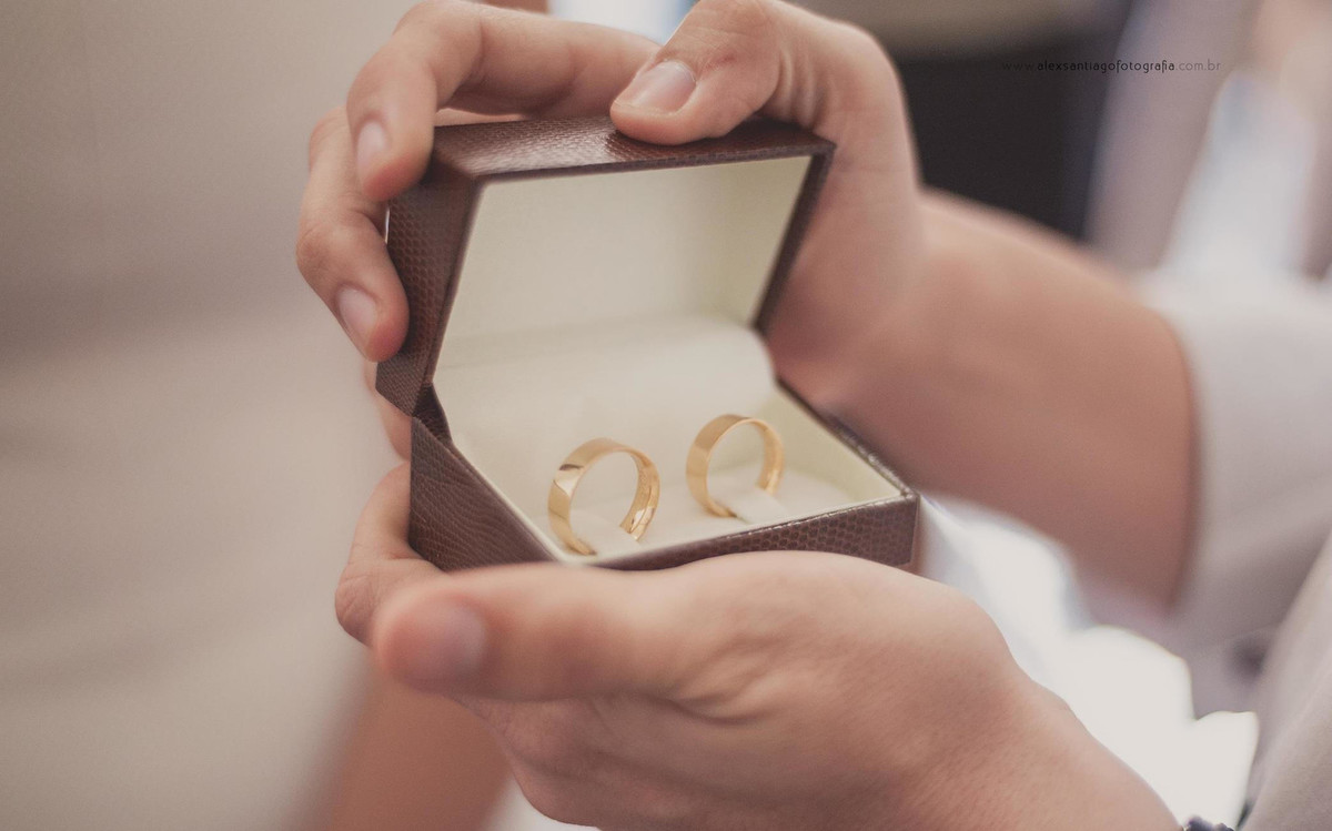 alianças de casamento, troca de alianças, casando no civil, união estável, casamento civil paraty, casamento civil angra dos reis