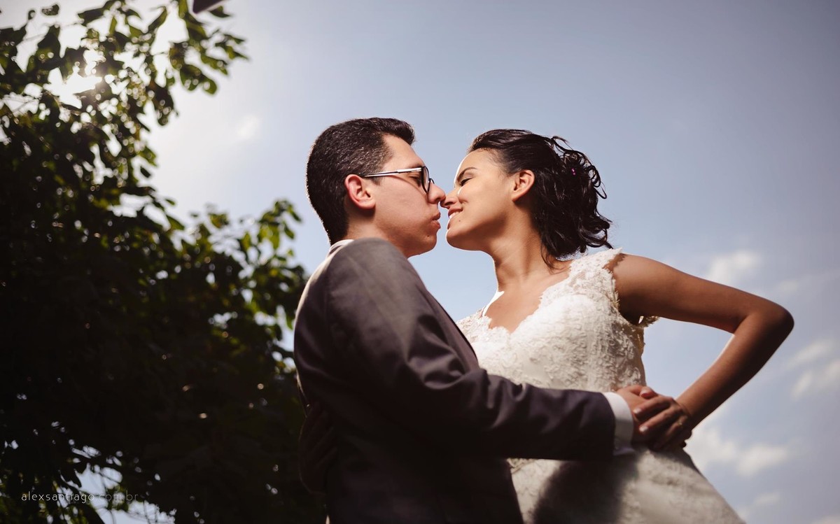 beijo dos noivos, tendências vestido de noiva, casamento tarituba, casamento paraty, casamento casarão amarelo paraty, casamento angra dos reisfotógrafo ,alex santiago, davi santi, carol pessanha