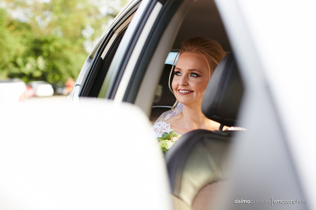 Cerimônia de Casamento, Estância Biguaçu, Casamento ao ar livre, noiva chegando; Fotógrafo de casamento em Florianópolis; Fotografia de casamento em Florianópolis