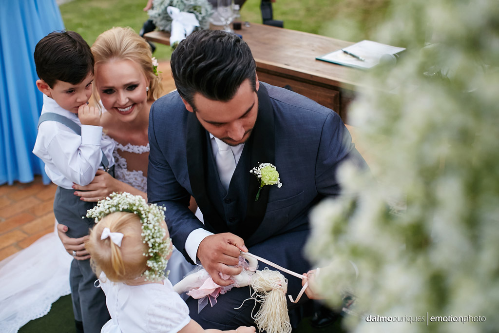 Cerimônia de Casamento, Estância Biguaçu, Casamento ao ar livre, entrega das alianças; Fotografia de casamento em Florianópolis
